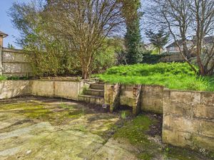 Photo 14- click for photo gallery